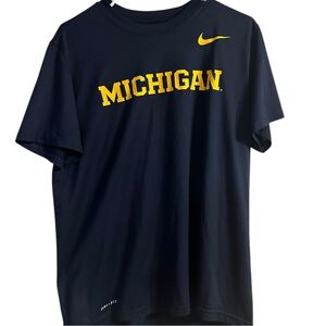 Nike Michigan Wolverines Dri Fit Tee Shirt L